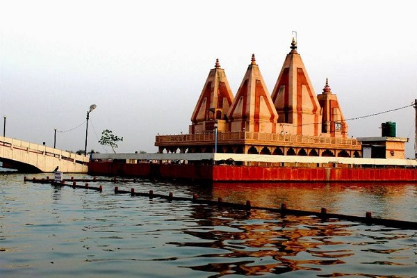 udaipur to kurukshetra cabs